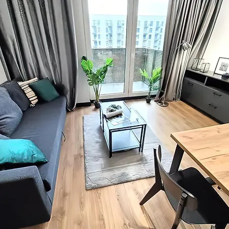 Fuzja Z Klimatyzacja - Bliskosc Piotrkowskiej W Sercu Lodzi